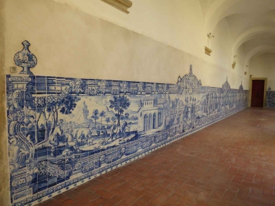 Glazed tile murals in the Graça Convent cloister