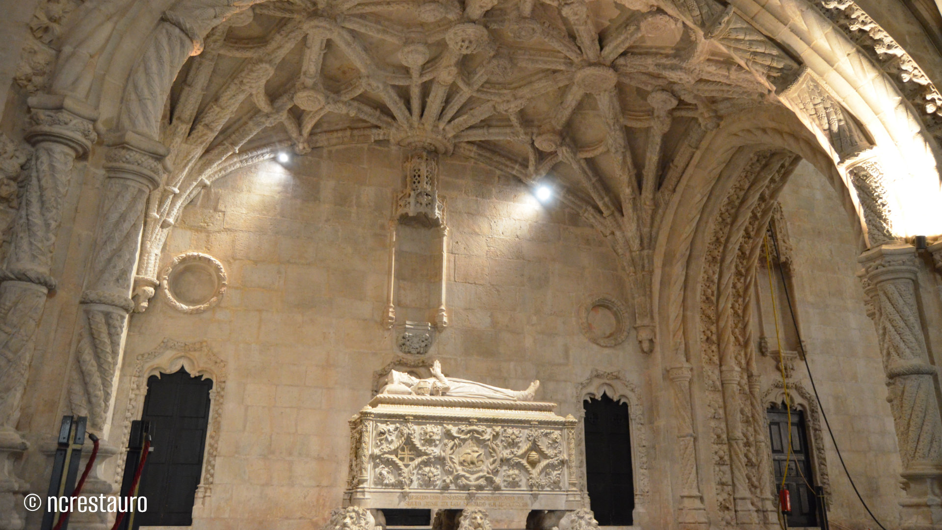 ©ncrestauro_Mosteiro Jeronimos_fases I4-I6 (23).JPG