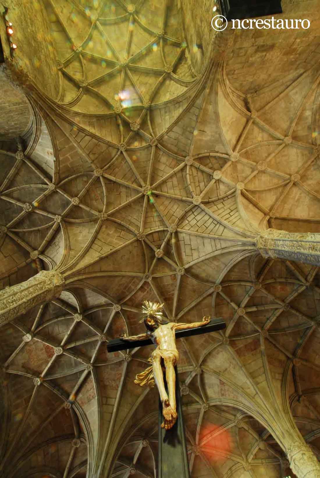©ncrestauro_Mosteiro Jeronimos_fase1 (16).jpg