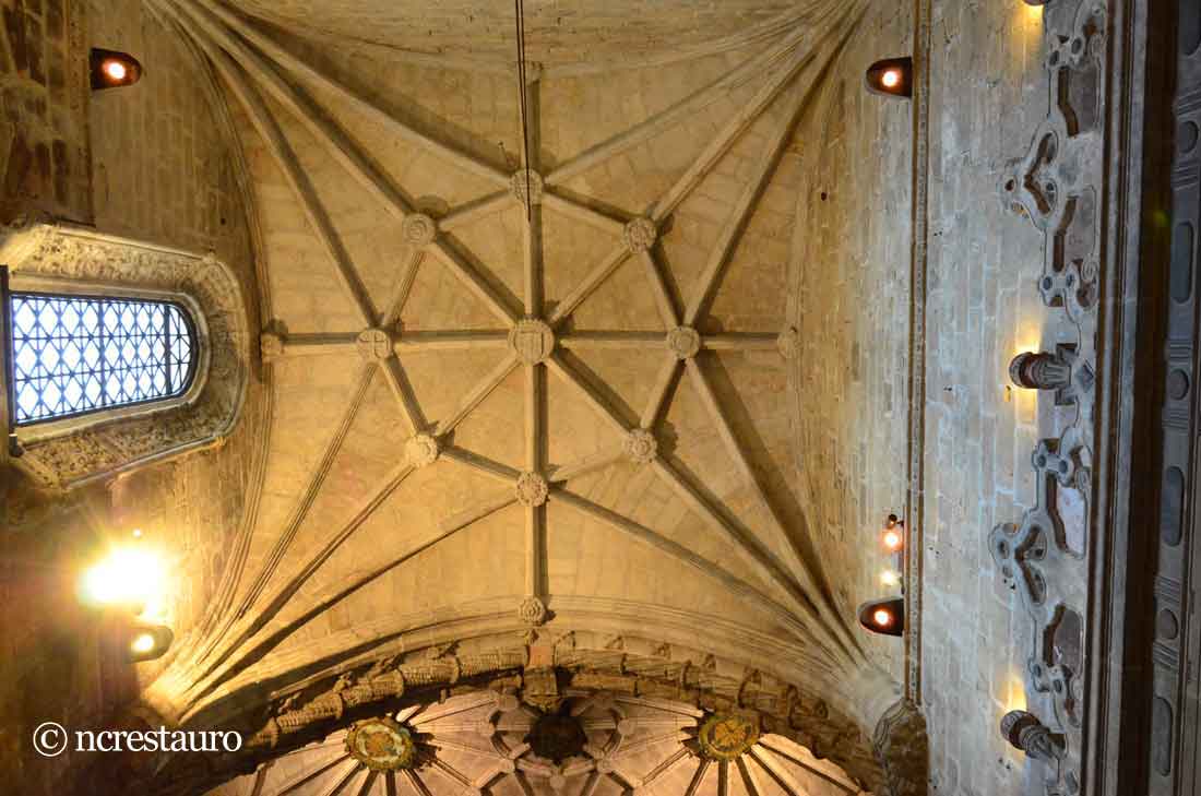©ncrestauro_Mosteiro Jeronimos_fase1 (14).jpg